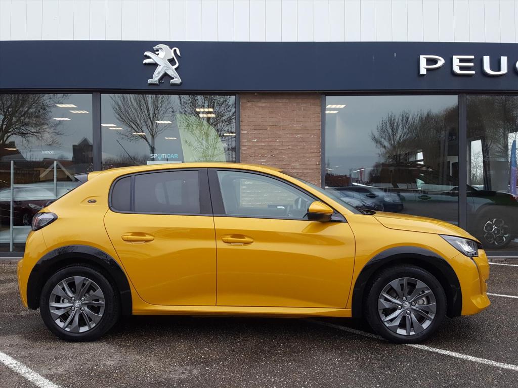 Peugeot 208 50kwh 136pk 3-fase allure pack apple carplay & android auto | 3