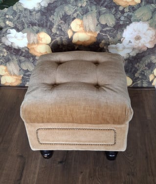 Leuke vintage poef