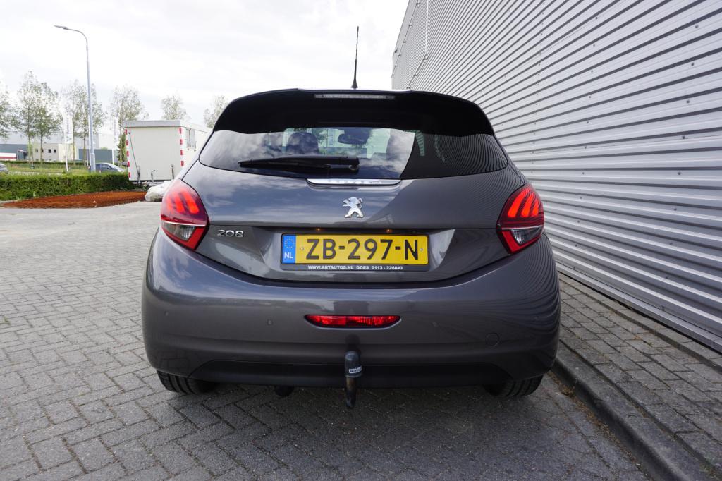 Peugeot 208 1.2 puretech tech edition climate / navi / cruise / camera / pd