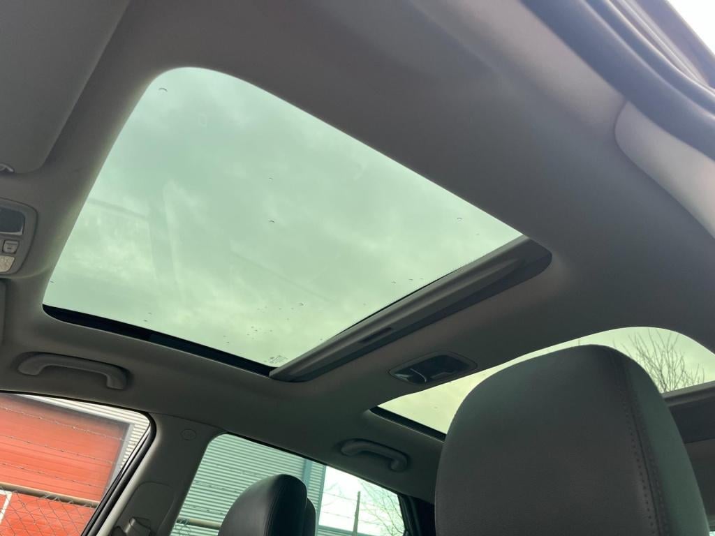 Hyundai Ix35 2.0i i-catcher | orig nl | leder | pano | navi