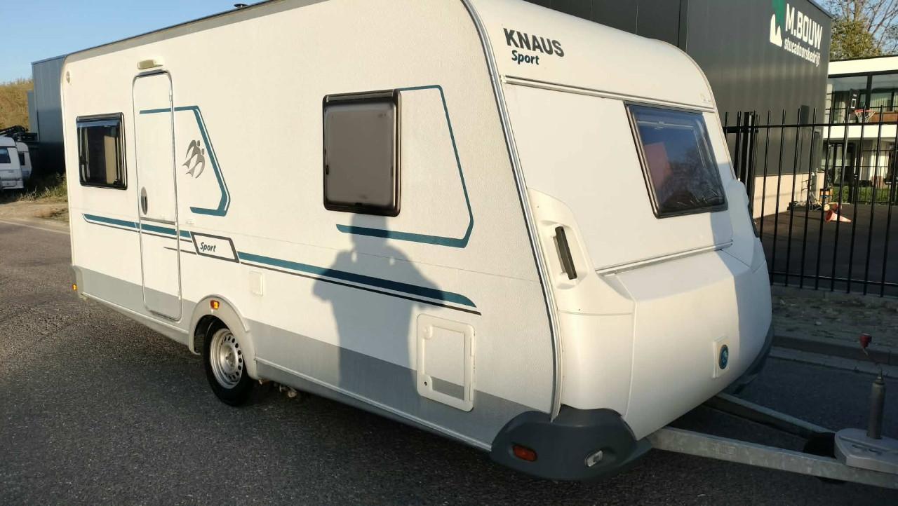 KNAUS Sport premiumline met voortent en mover