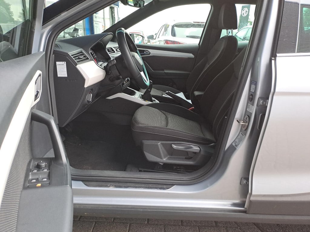Seat Arona 1.0 tsi xcellence business intense | apple carplay & android aut