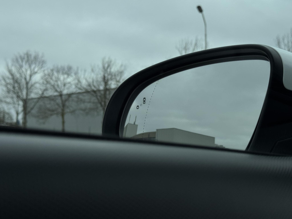 Hyundai Kona 1.6 gdi hev fashion | trekhaak | navigatie | camera | head-up 