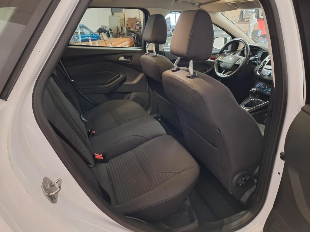 Ford Focus wagon 1.5 titanium