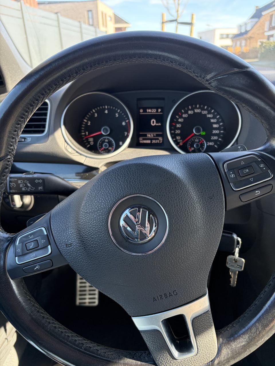 Volkswagen Golf 1.4 TSI CABRIO  160PK 7-DSG 2011 Zwart met achteruitrijcam.