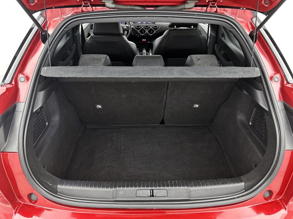 Ds Ds 3 crossback 155pk automaat performance line+ | rijklaar | alcantara |