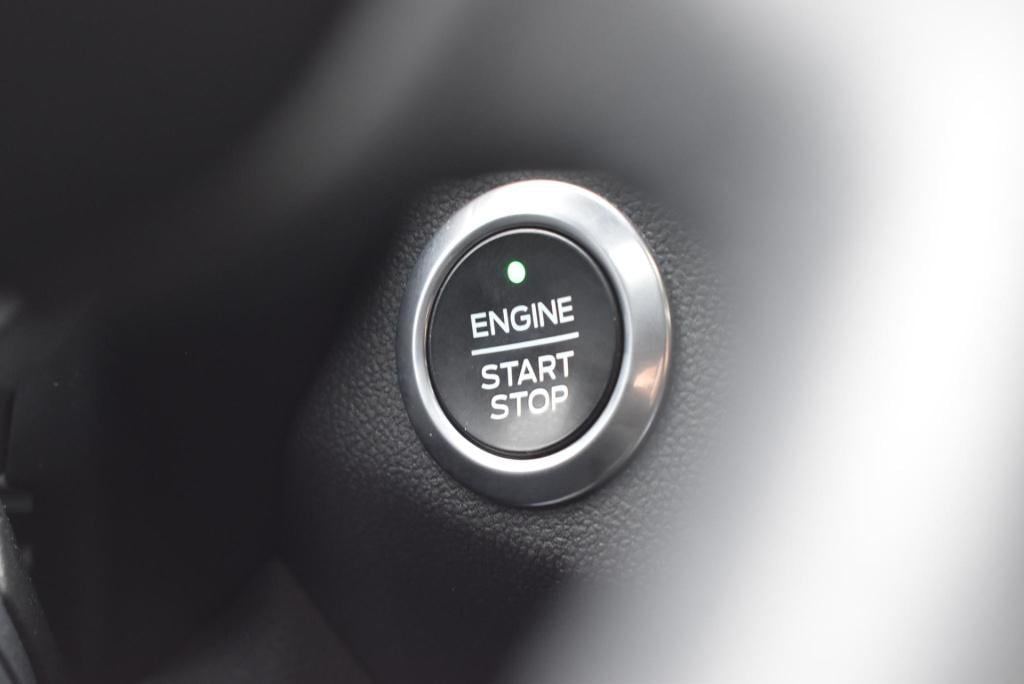 Ford Kuga 2.5 phev titanium x | climate control | adaptive cruise control |