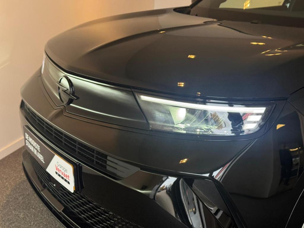 Opel Mokka 1.2 turbo gs black pack (model 2025)