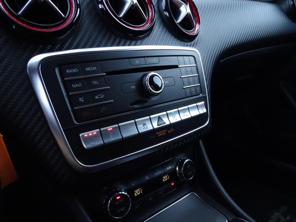 Mercedes-Benz A-Klasse amg 45 4matic | schaalstoelen | designo mountaingrij
