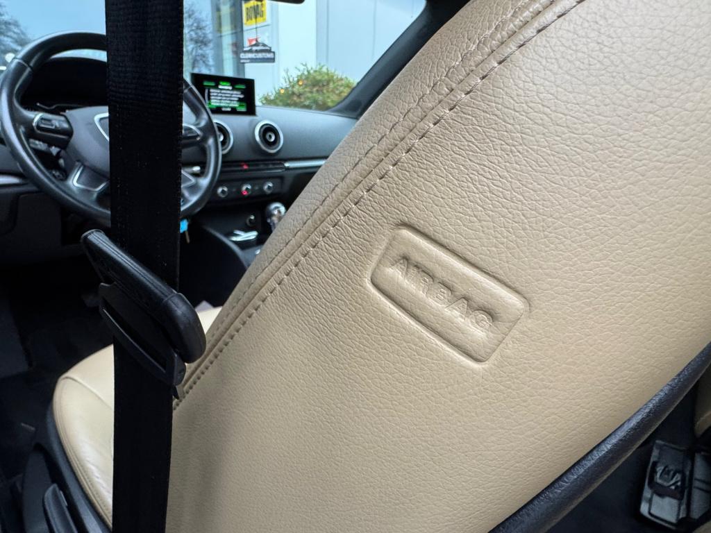 Audi A3 sportback 1.4 tfsi cod s-line * leder * navigatie * nap