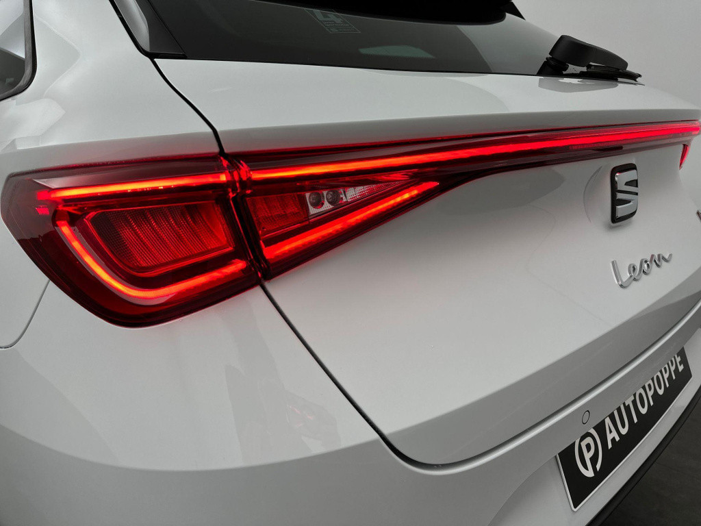 Seat Leon sportstourer fr phev first edition 1.5 tsi ehybrid 150kw / 204p