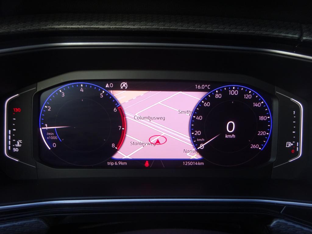 Volkswagen T-cross 1.0 tsi r-line 1e eigenaar - climate / navi / cruise / c