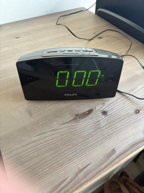 Philips wekkerradio AJ 3400 als nieuw