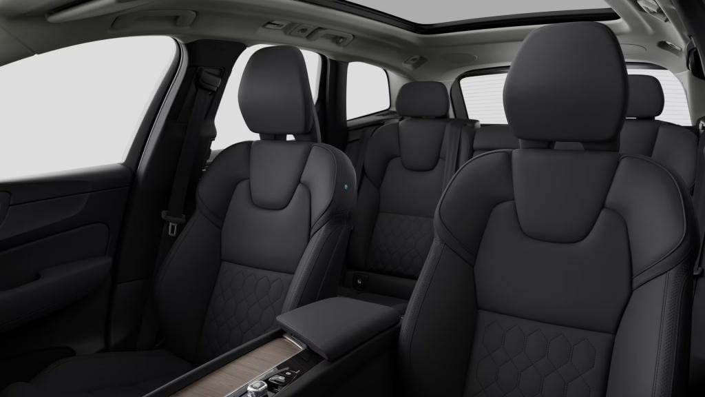 Volvo XC60 t6 awd gt ultra dark