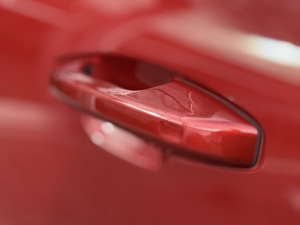 Volvo XC40 t5 262pk recharge r-design full options! trekhaak