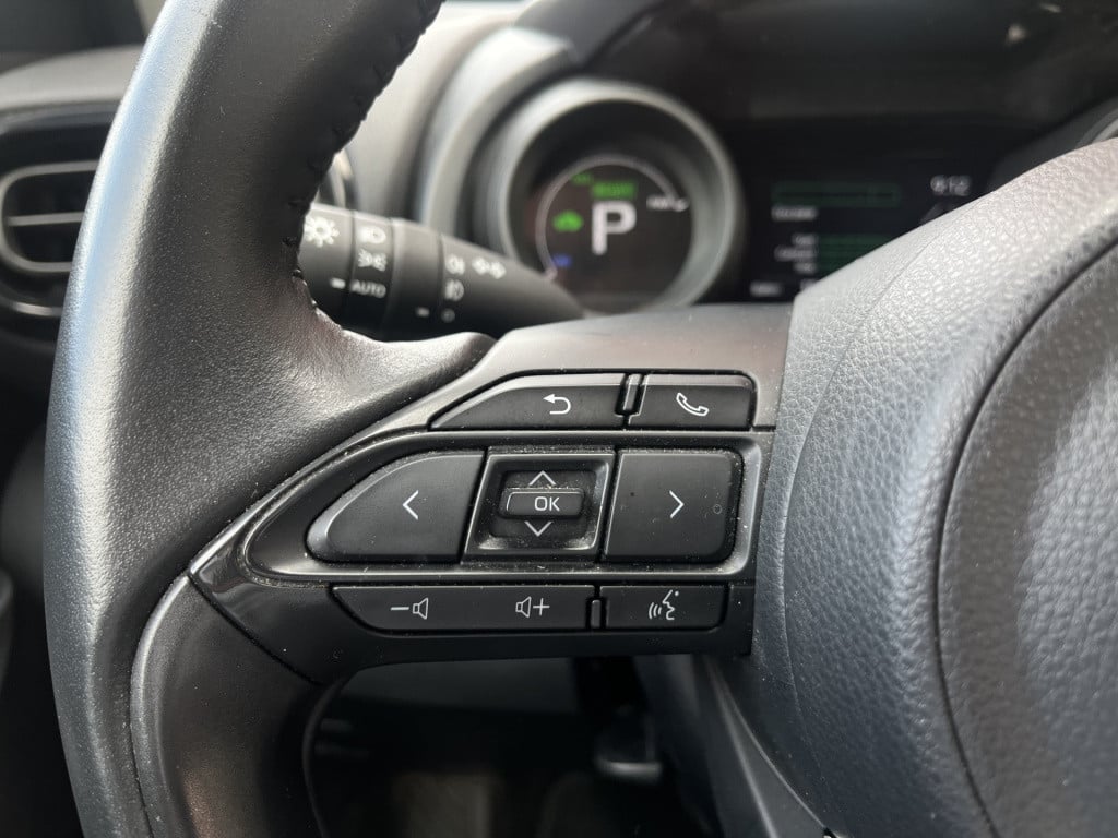 Toyota Yaris Cross 1.5 hybrid comfort | carplay | camera | acc | climate