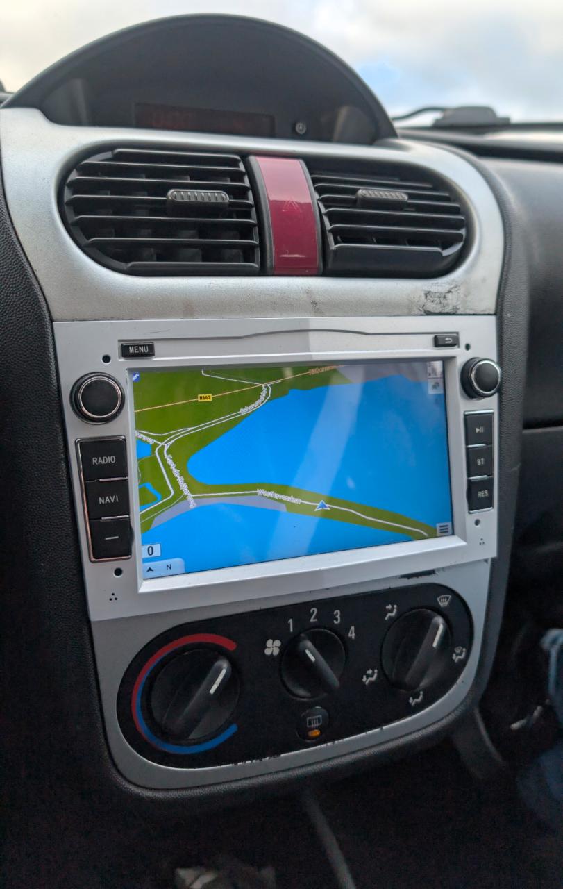 Opel Corsa 1.2 16V 3D 2003 Grijs