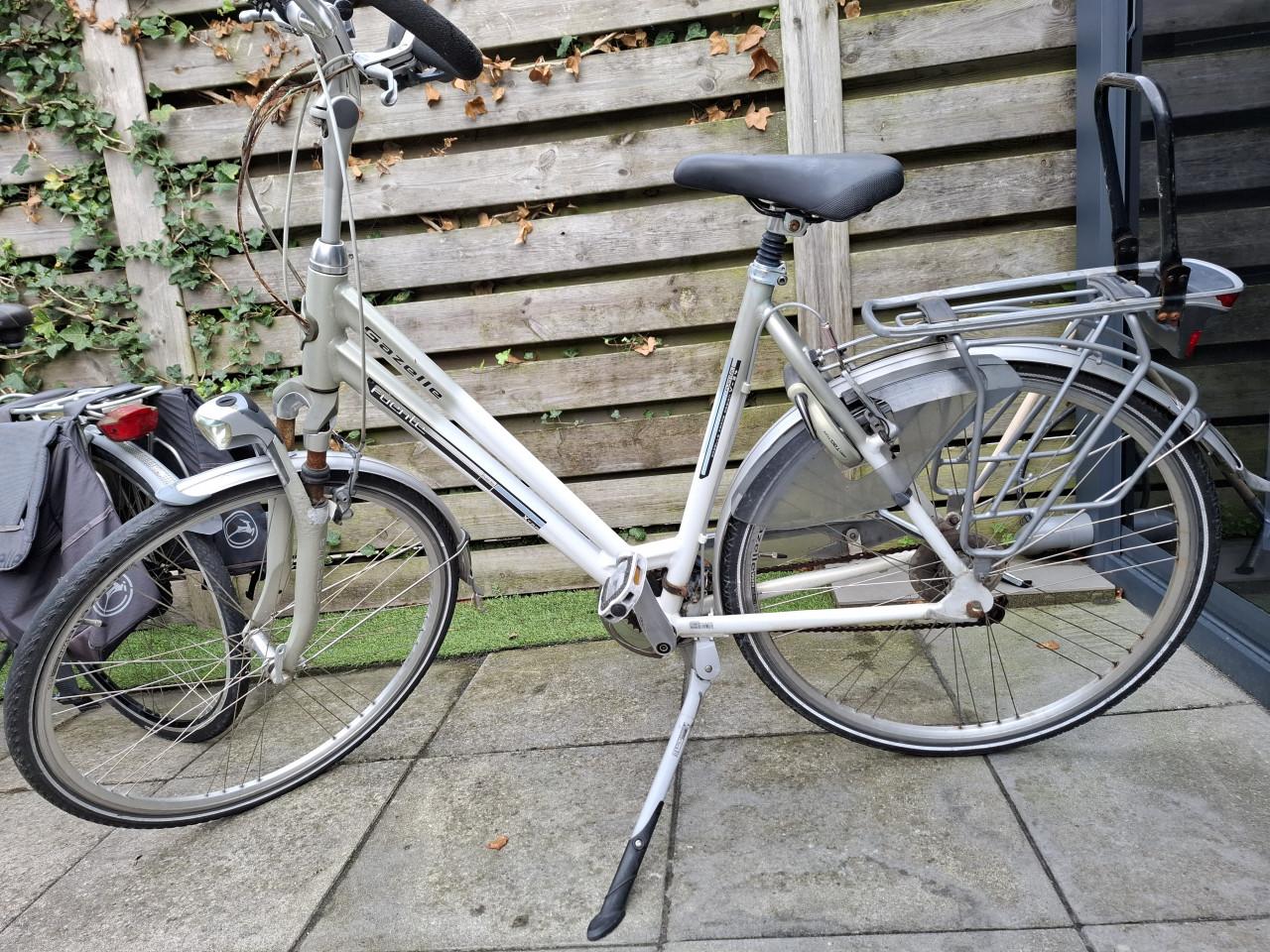 Gazelle fuente v 24 damesfiets 28 inch.