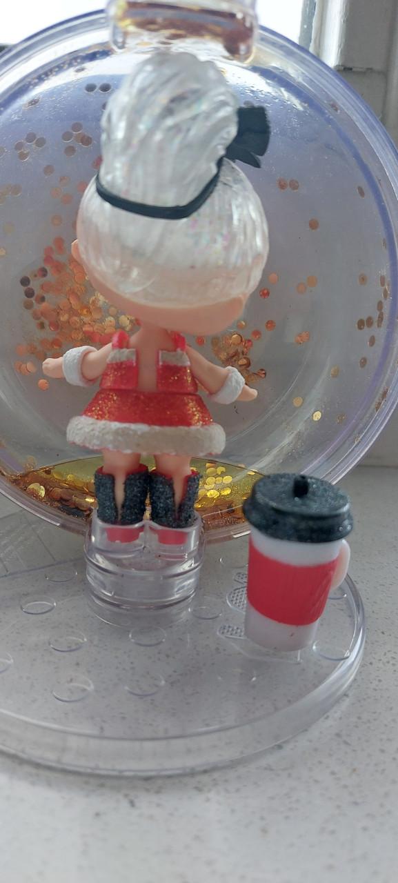 Twee LOL surprise poppen, 1 zeer zeldzame (kerst)