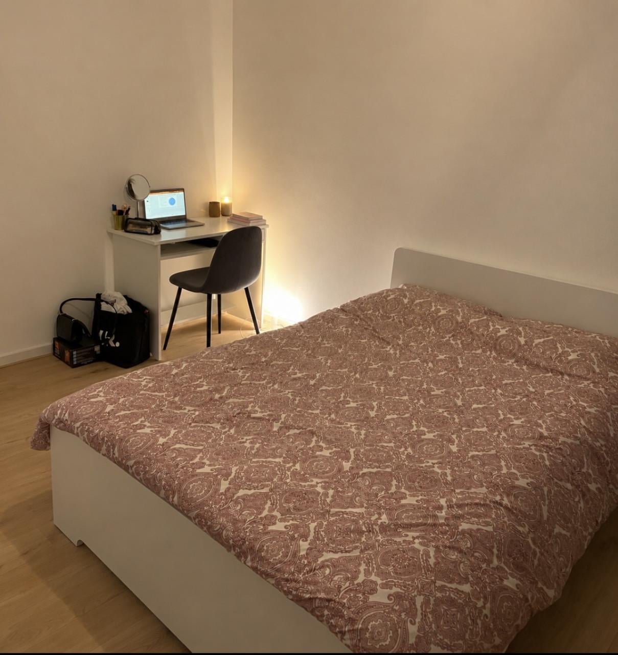 Bed inclusief matras en lattenbodem