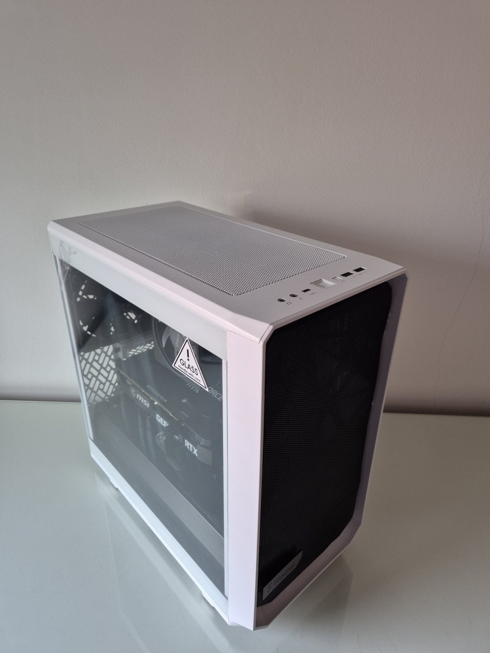 Fractal Mini PC (met nieuwe onderdelen)
