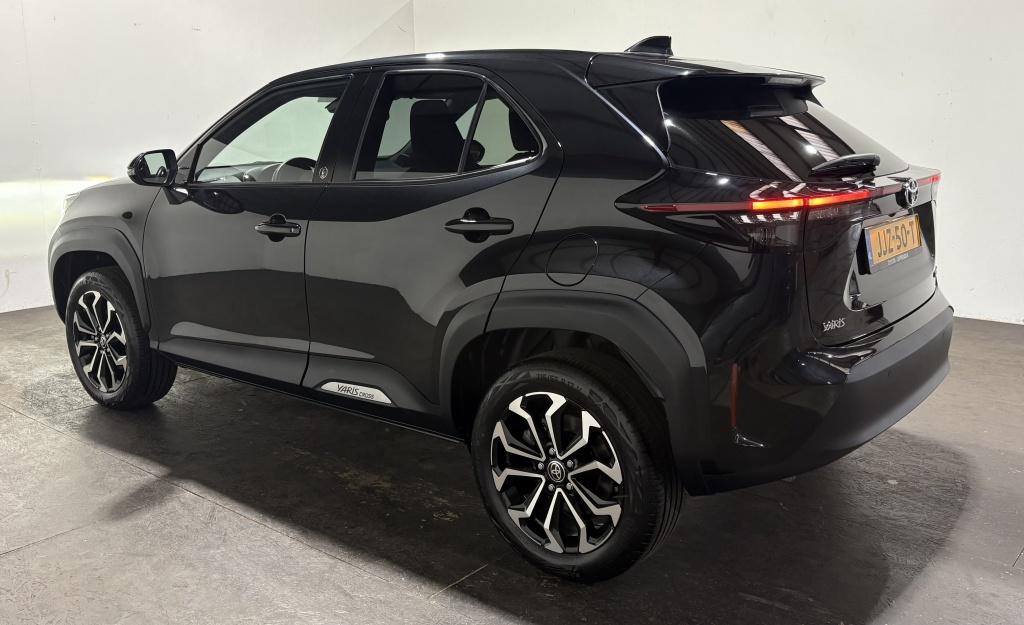 Toyota Yaris Cross 1.5 hybrid team d | navi | pdc | bsm | winterpakket