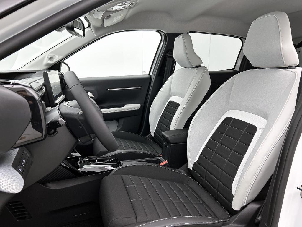 Citroen C3 hybrid 110pk automaat max | rijklaar | climate control | camera 