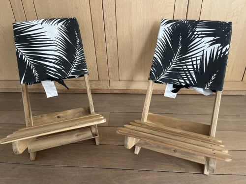 Twee camping stoelen hout IKEA
