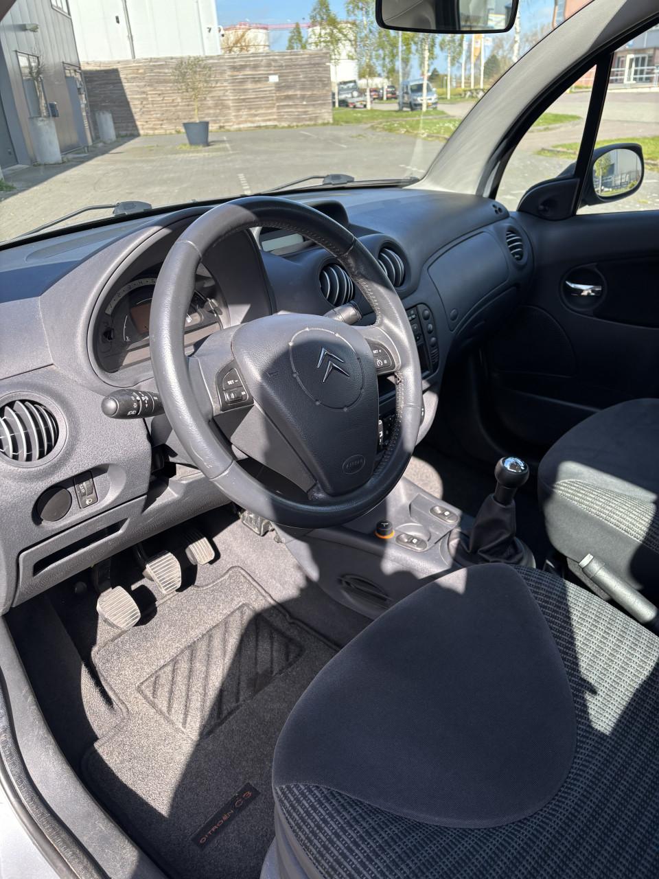 Citroën C3 1.4 I 2005 Grijs | 134.237 KM NAP | NIEUWE APK!