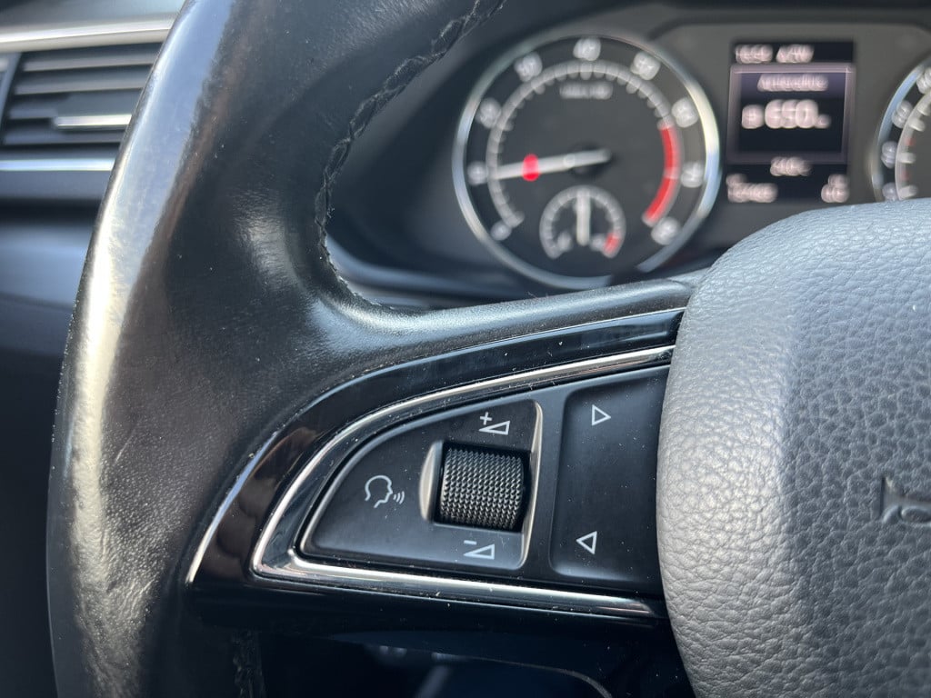 Skoda Superb combi 1.4 tsi act style business