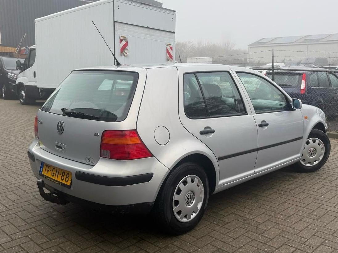 Volkswagen Golf 1.6 Trendline Vol Jaar Apk