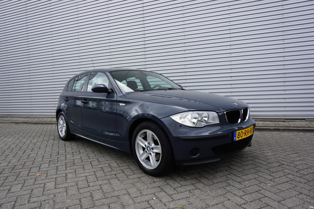 BMW 1 Serie 118i airco / elektr. ramen / lm velgen / nap / apk t/m 29-06-20