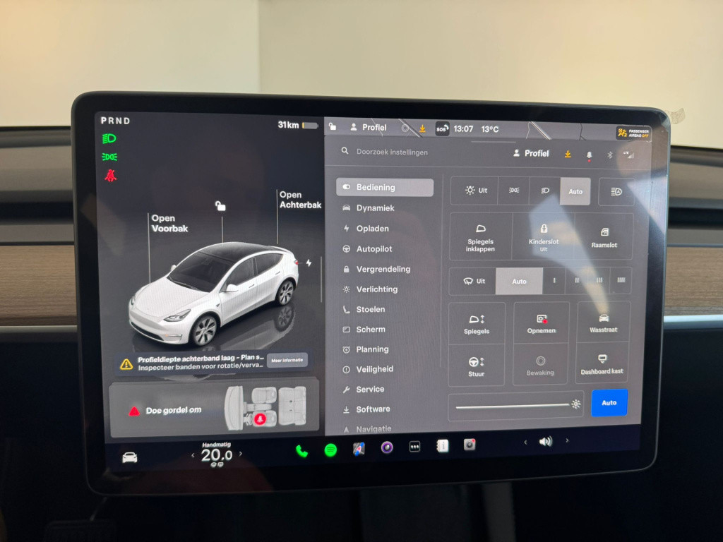Tesla Model Y rwd 58 kwh