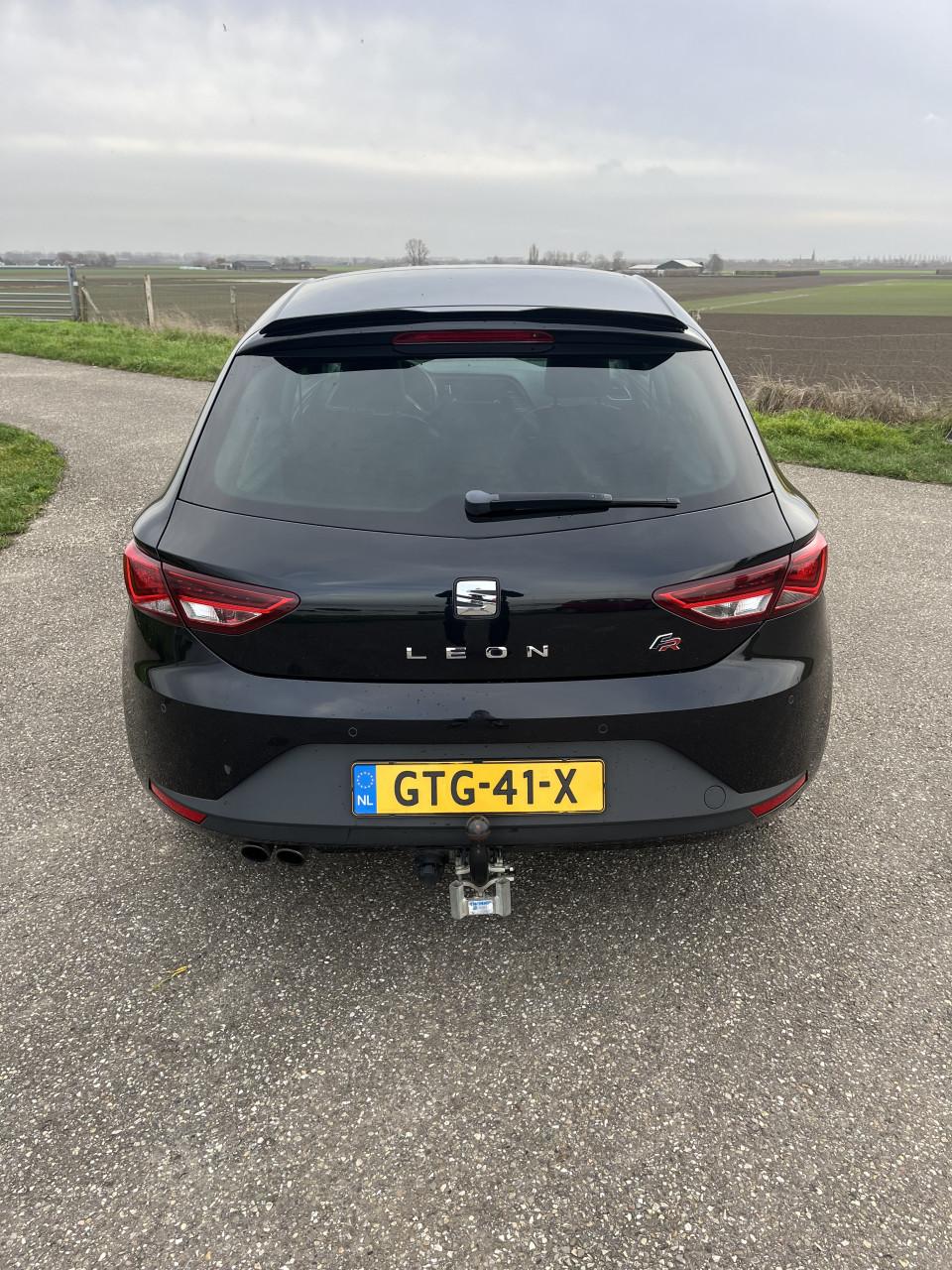Seat Leon FR 1.8tsi 180pk Dsg 7 2013