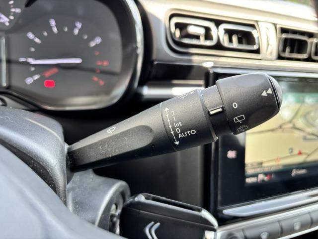 Citroen C3 1.2 82pk s&s feel edition trekhaak | navigatie | apple carplay &