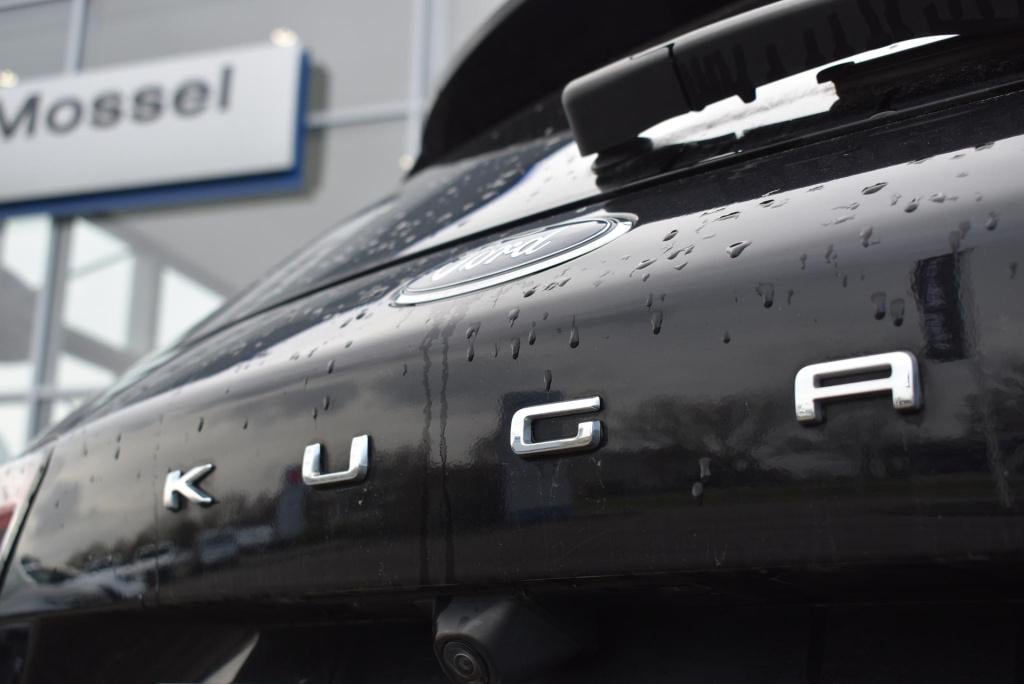 Ford Kuga 2.5 phev st-line | climate control | cruise control | winterpakke