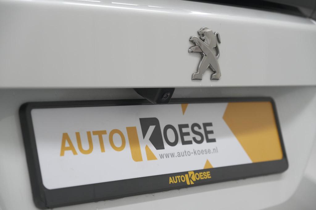 Peugeot 2008 puretech 130 gt | elektrisch panoramadak | camera | dodehoekde