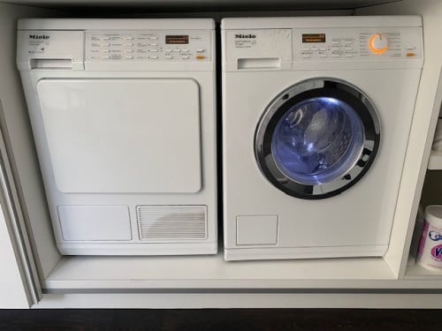 Mieke Wasmachine & Droger, bieden vanaf 50 eur!