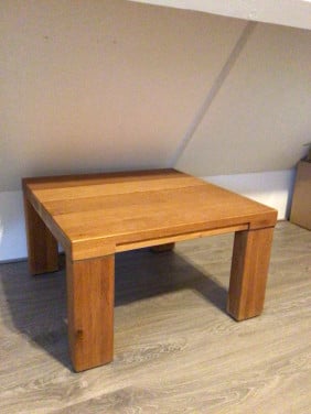 Salon- of bijzettafel