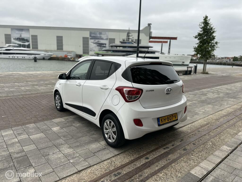 Hyundai i10 1.0i i-Motion Premium Airco Cruise kmst198.611 Nap BJ2017