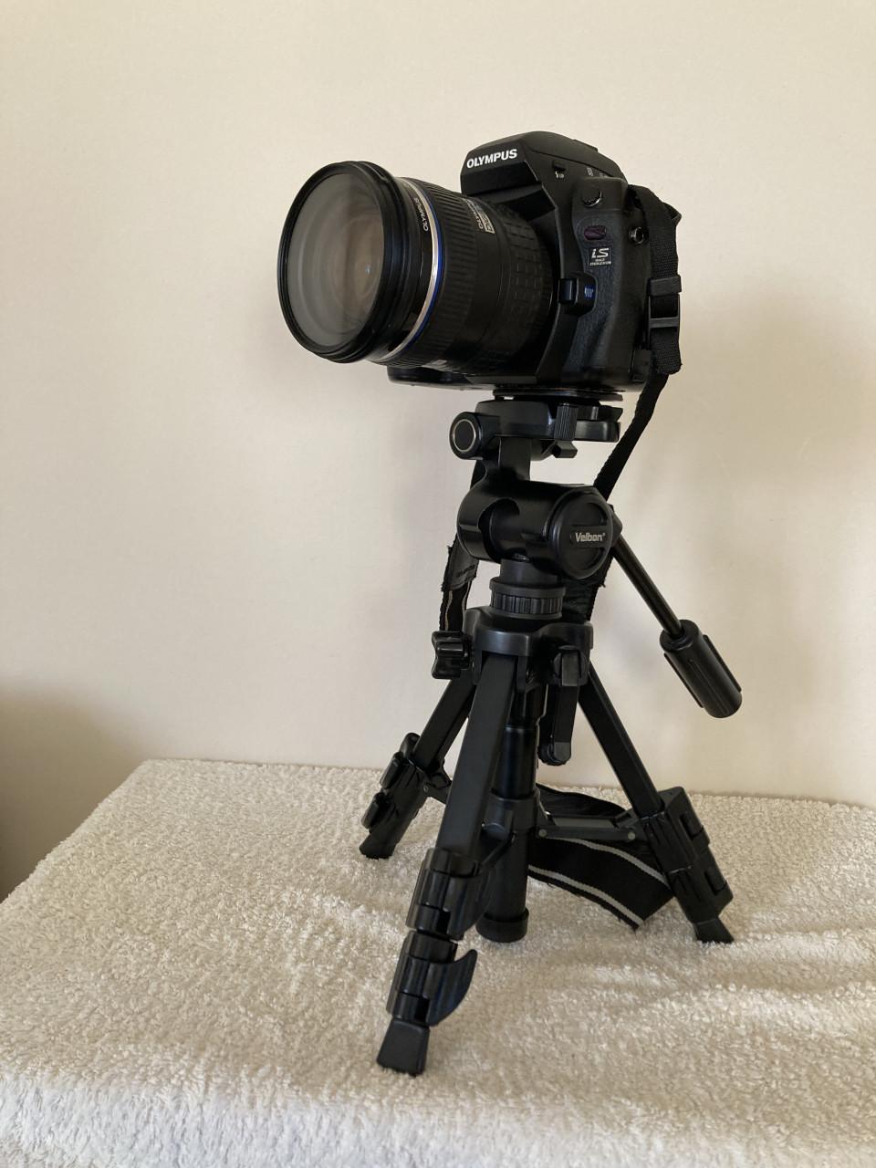 Olympus E-3 met van alles erbij