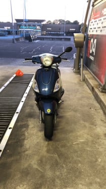 Piaggio Fly snor