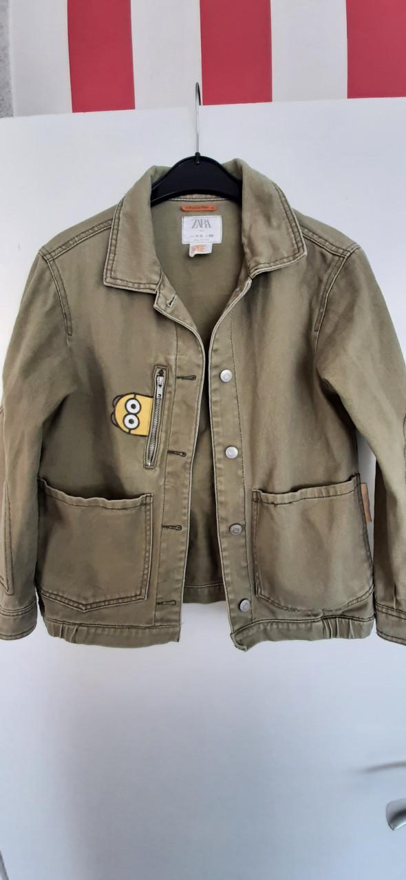 Pakket jonge dameskledimg