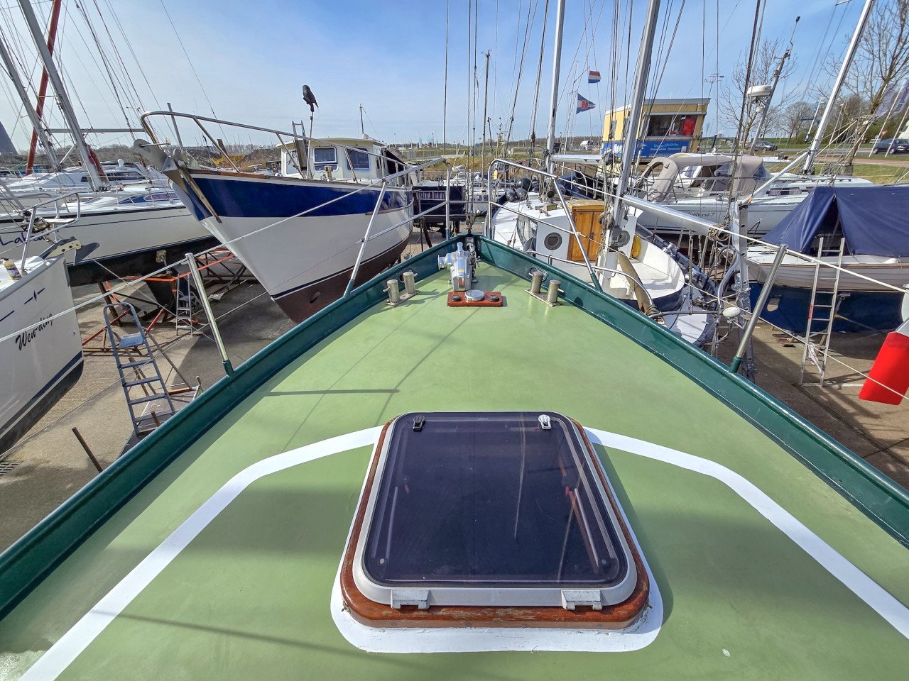 Motorzeilboot