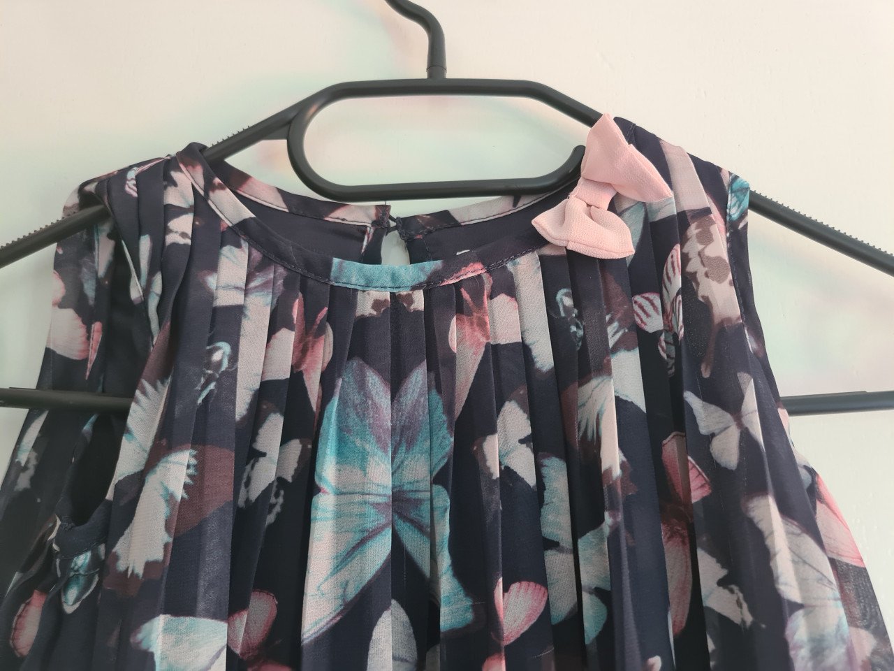Zomer jurkje blauw met vlinders van H&M  Maat 98