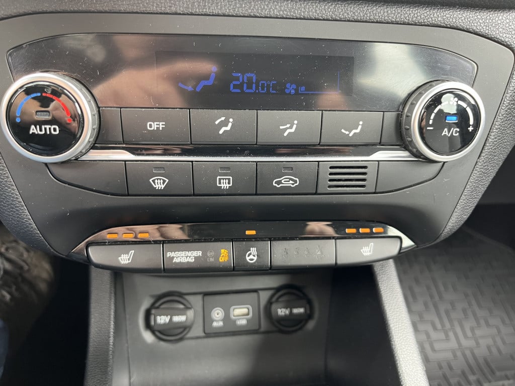 Hyundai I 20 1.2 hp i-motion premium 42 dkm
