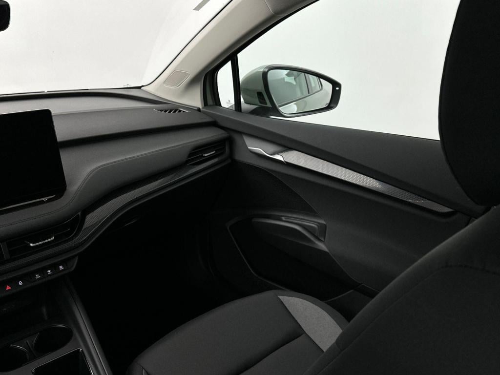 Skoda Elroq selection elektromotor 125 kw / 170 pk suv elektri