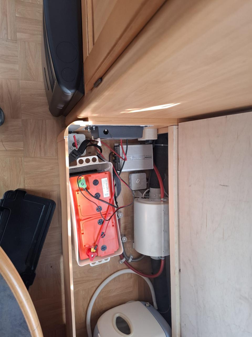 LMC 510 dominant caravan