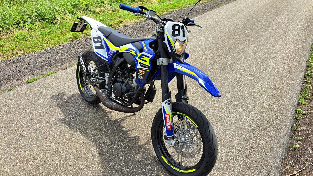 Schakelbrommer: Sherco SM/RS 50 Factory