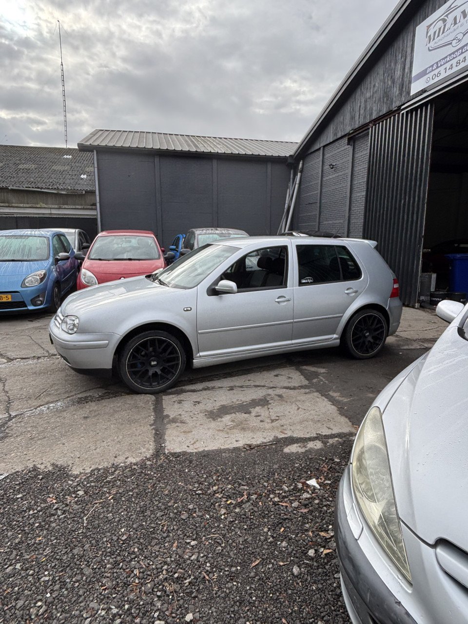 Volkswagen golf jaar apk!